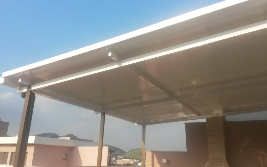 Cobertura de policarbonato na Barra da Tijuca: obtenha bons artigos com a Andreflex Toldo e Cobertura